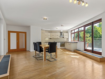 Prodej bytu 4+kk 108 m²