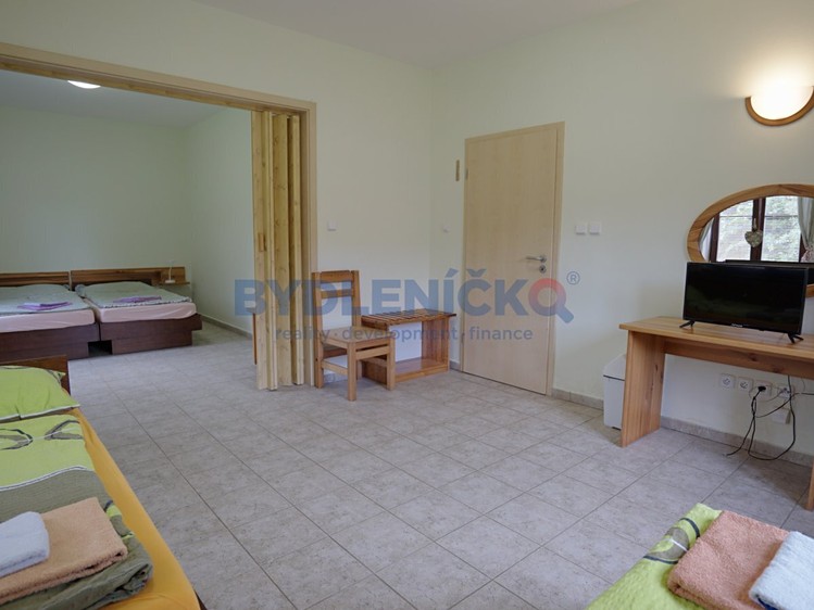 Haus zum Kauf, 275 m² (9 von 17)