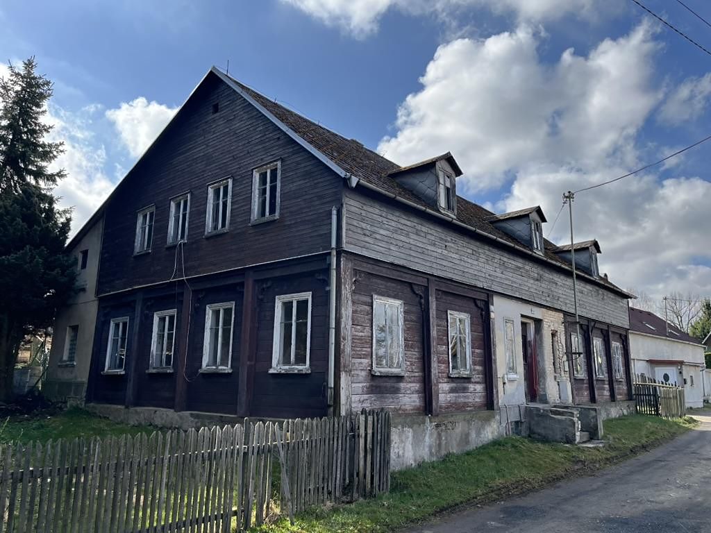 Prodej rodinného domu 158 m², pozemek 418 m² – fotografie 2