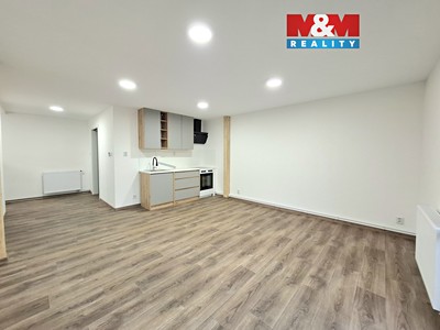Pronájem bytu 1+kk 36 m²
