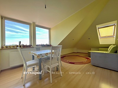 Pronájem bytu 2+kk 48 m²