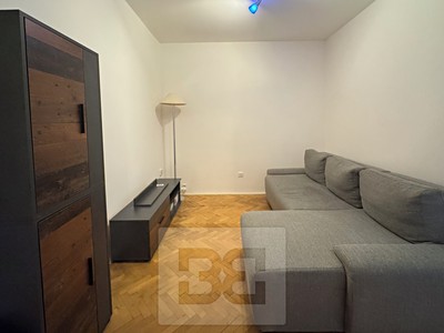 Pronájem bytu 2+1 43 m² (Jednopodlažní)