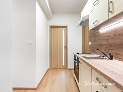 Pronájem bytu 3+kk 44 m²
