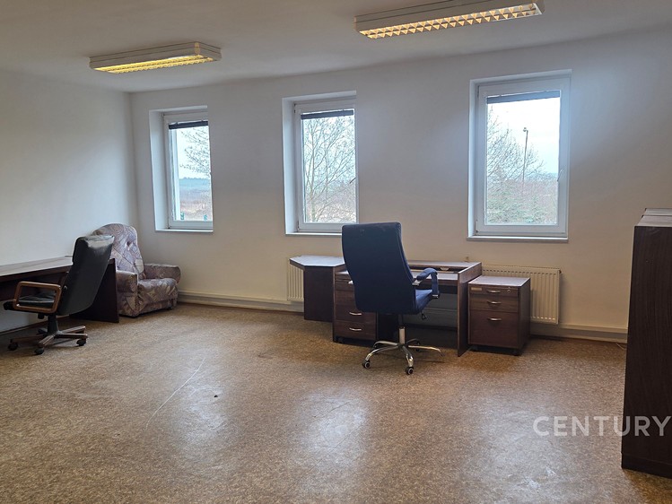 Pronájem komerčního prostoru, 86 m² (6 z 13)