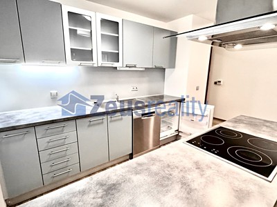 Pronájem bytu 3+kk 84 m²