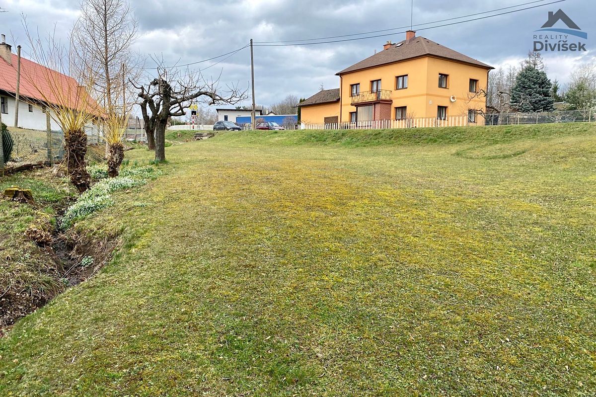 Prodej stavebního pozemku 558 m² – fotografie 5