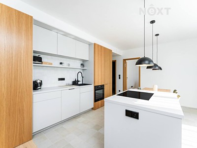 Pronájem bytu 3+kk 74 m²