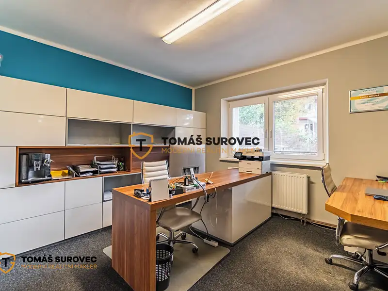 Pronájem kanceláře 30 m², Valašské Klobouky – náhled fotky 1