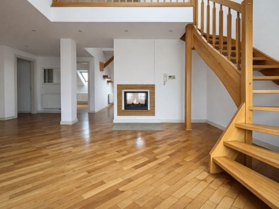 Pronájem bytu 4+kk 150 m² (Podkrovní)