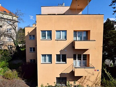 Pronájem bytu 1+1 40 m²