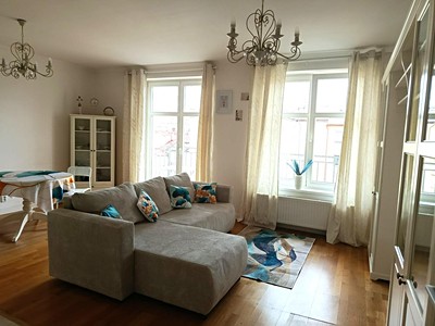 Pronájem bytu 3+kk 75 m² (Podkrovní)
