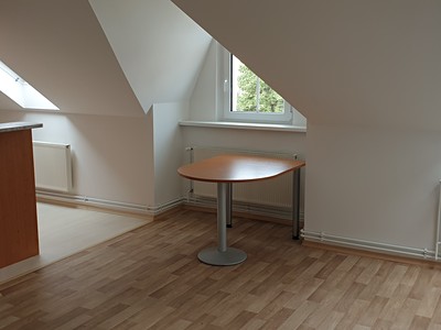 Pronájem bytu 2+kk 58 m² (Podkrovní)