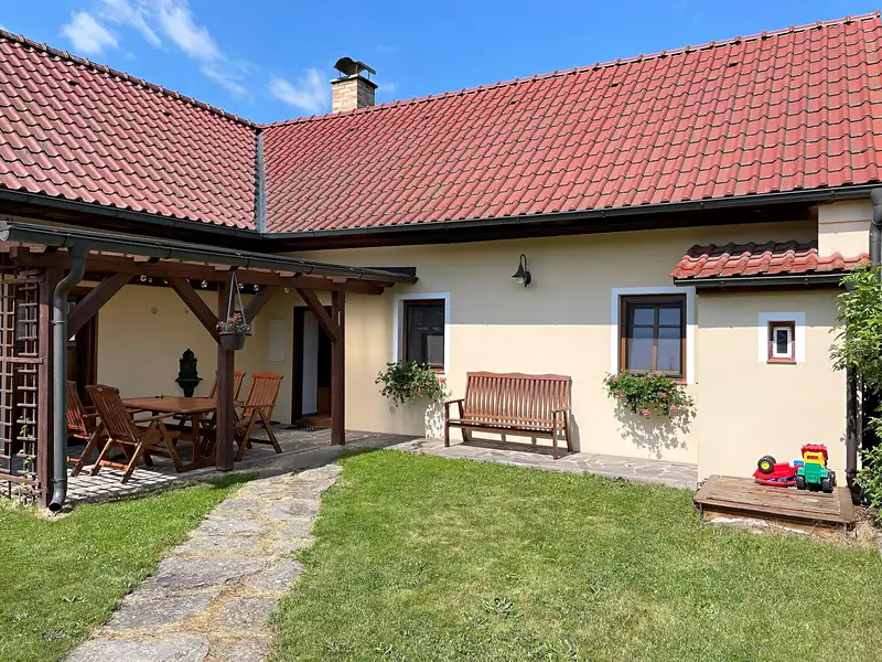 Prodej rodinného domu 120 m², pozemek 650 m², Stříbřec – náhled fotky 1