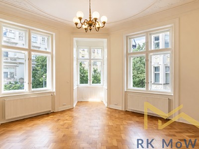 Pronájem bytu 4+1 151 m²