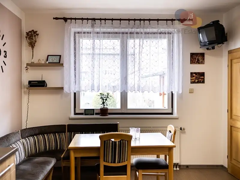 Prodej vícegeneračního domu 265 m², pozemek 322 m², Litovel – náhled fotky 3
