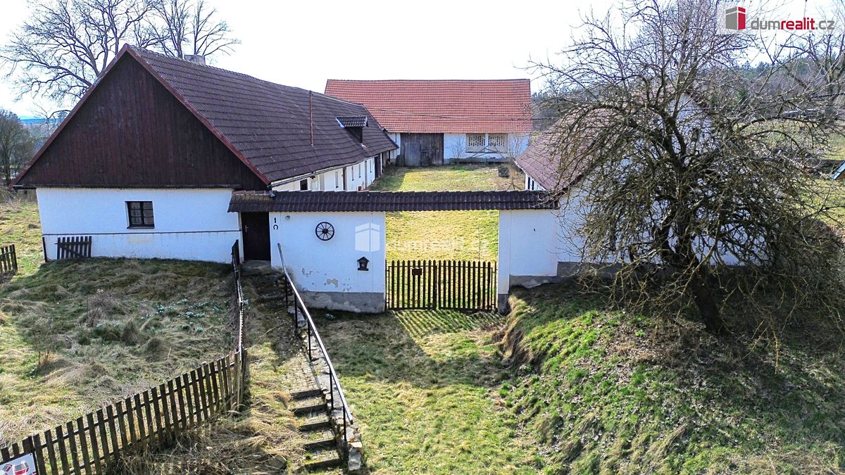 Prodej zemědělské usedlosti 60 m², pozemek 2518 m²