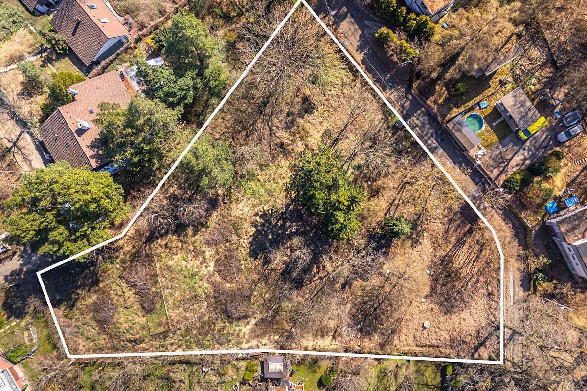 Prodej stavebního pozemku 2902 m² – fotografie 2