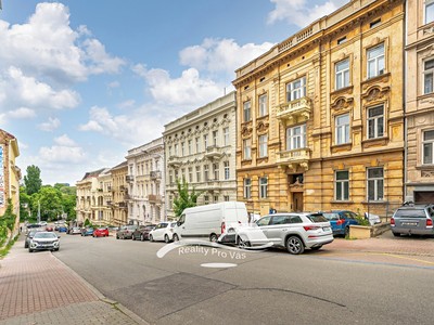 Pronájem bytu 1+kk 49 m²