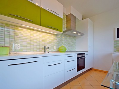 Pronájem bytu 1+1 61 m² (Jednopodlažní)