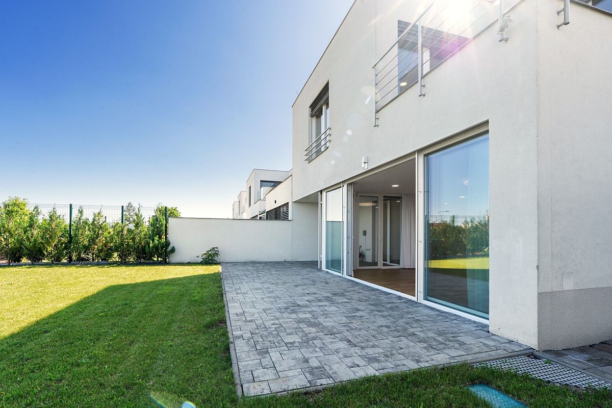 Prodej rodinného domu 213 m², pozemek 483 m² – fotografie 5