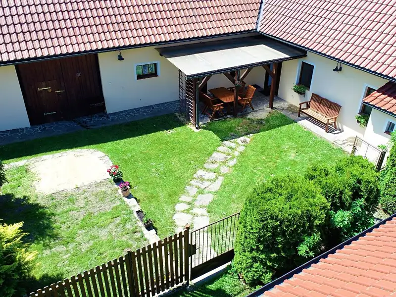 Prodej rodinného domu 120 m², pozemek 650 m², Stříbřec – náhled fotky 2