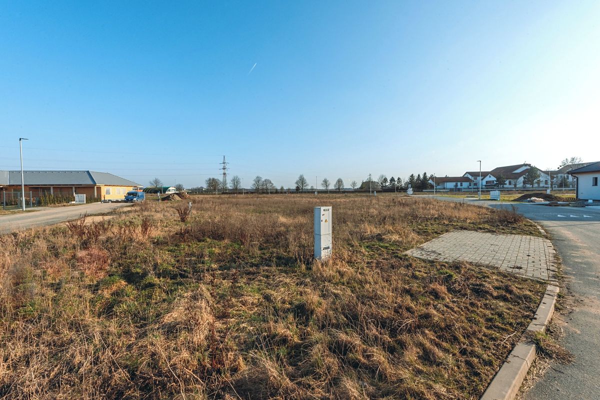 Prodej stavebního pozemku 1094 m² – fotografie 2