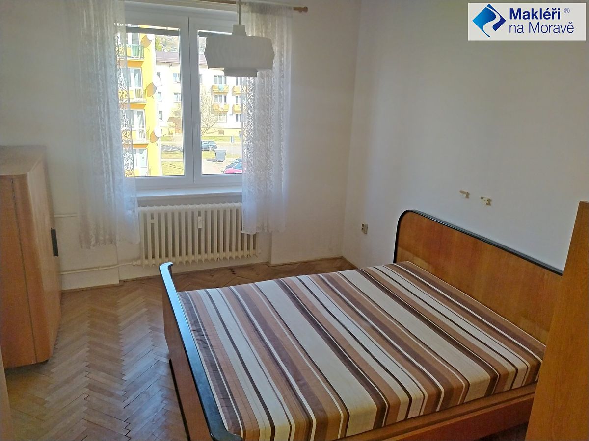 Pronájem bytu 2+1 54 m² – fotografie 3