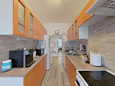 Prodej bytu 3+1 77 m² — photo 2