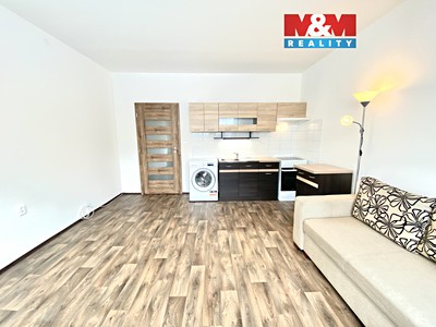 Pronájem bytu 2+kk 42 m²