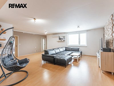 Prodej bytu 4+kk 138 m²