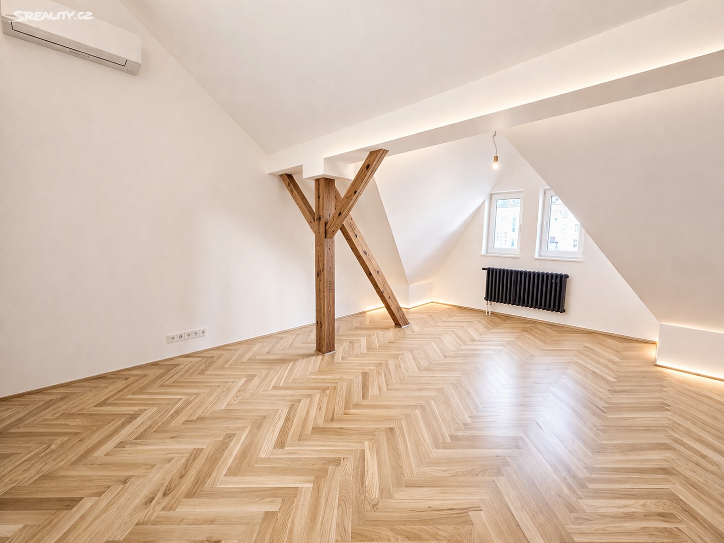 Pronájem bytu 2+kk 100 m² – pohled 5