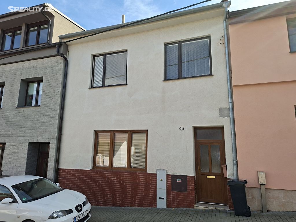 Prodej  rodinného domu 156 m², pozemek 156 m², Brno