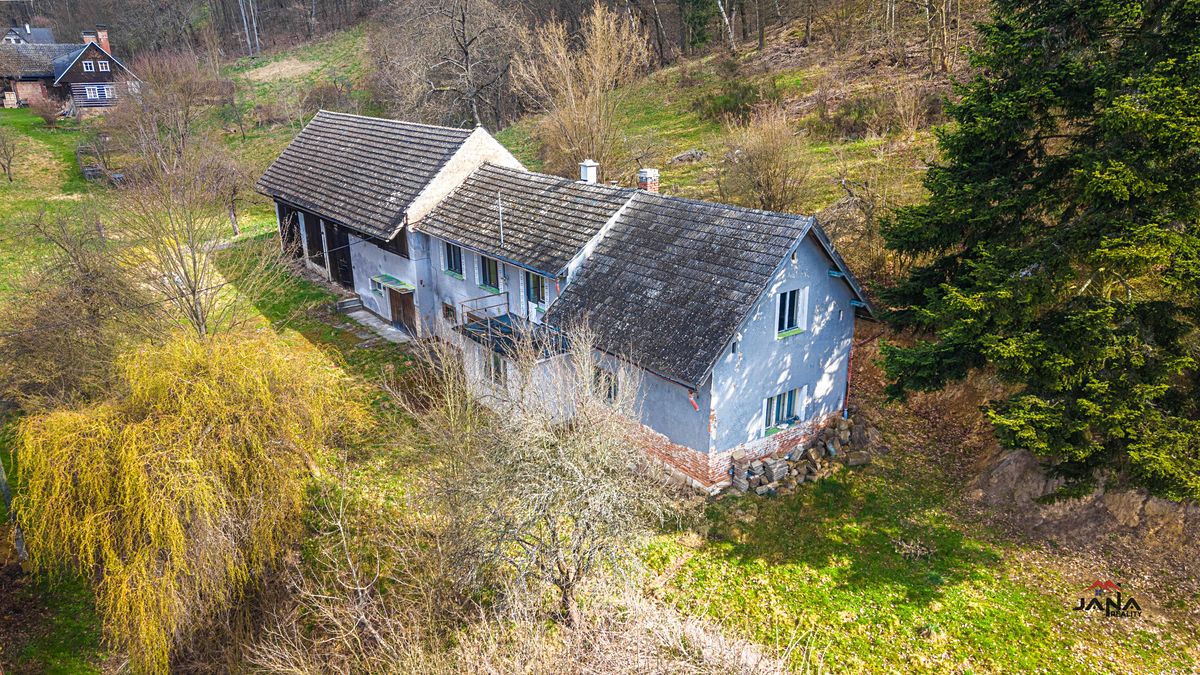 Prodej rodinného domu 190 m², pozemek 1966 m² – fotografie 2