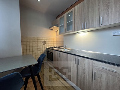 Pronájem bytu 2+1 43 m² (Jednopodlažní)