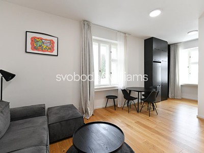 Pronájem bytu 2+kk 43 m²