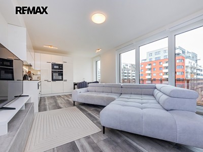 Prodej bytu 3+kk 84 m² (Jednopodlažní)