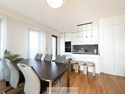 Pronájem bytu 4+kk 116 m²