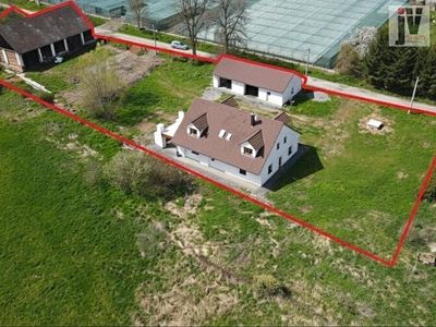 Prodej zemědělské usedlosti 540 m², pozemek 2366 m²