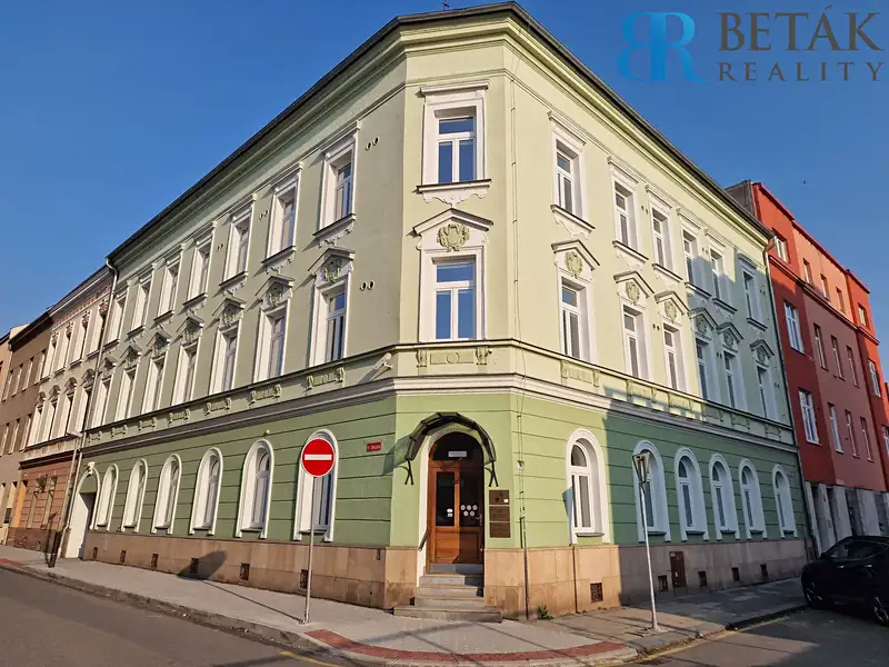 Prodej činžovního domu 850 m², Přerov – náhled fotky 1
