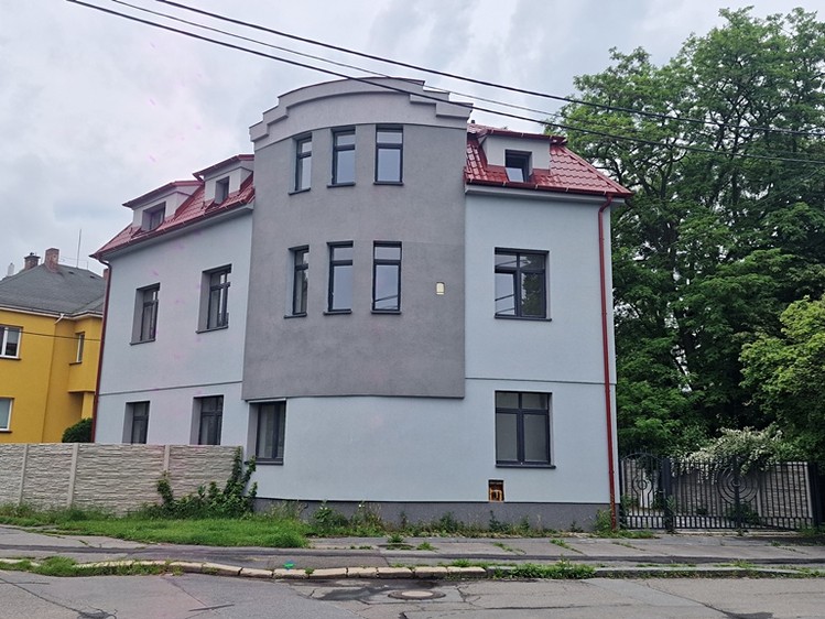 Prodej činžovního domu 287 m²
