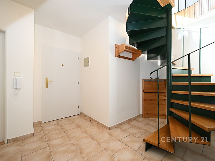 Wohnung 2+1 zum Kauf, 104 m² (8 von 13)