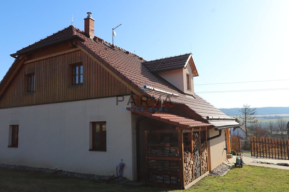 Prodej rodinného domu 110 m², pozemek 1803 m² – fotografie 4