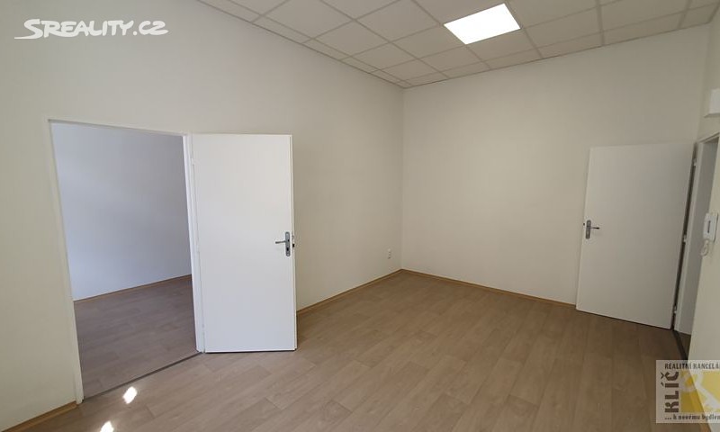 Pronájem kanceláře 100 m² – pohled 5