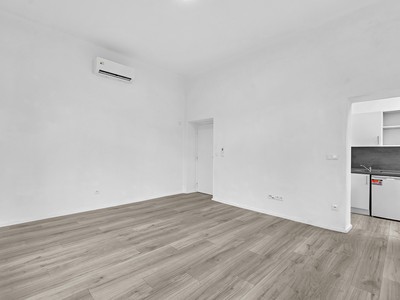 Pronájem bytu 1+kk 33 m² (Jednopodlažní)