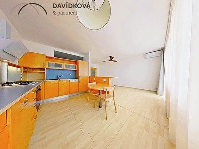 Pronájem bytu 2+kk 61 m² (Jednopodlažní)