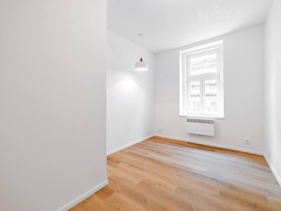 Pronájem bytu 1+1 30 m²