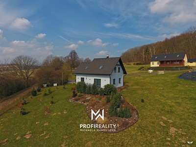 Prodej  rodinného domu 138 m², pozemek 1 375 m²