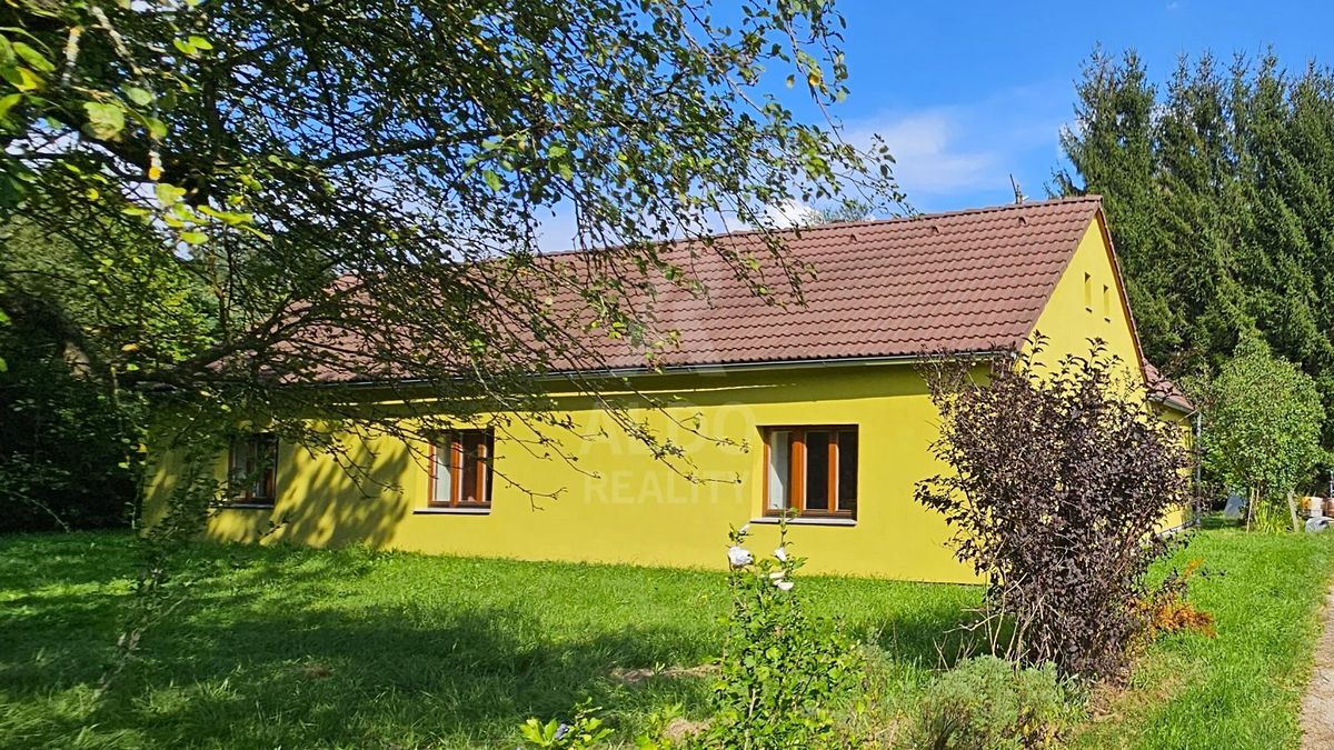 Prodej rodinného domu 130 m², pozemek 33353 m² – fotografie 5