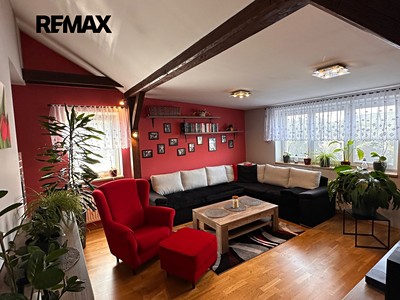 Prodej bytu 3+1 87 m² (Podkrovní)