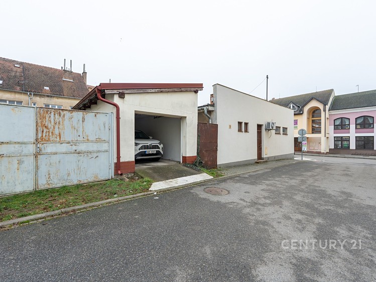 Prodej komerčního prostoru, 76 m² (29 z 31)